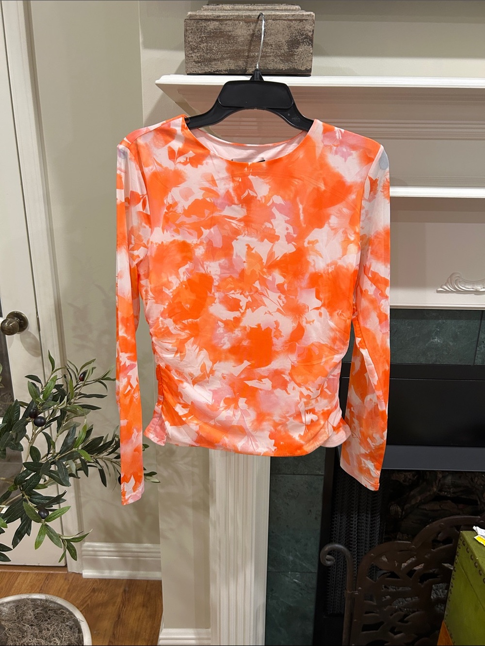 Zescia Women's Orange Tie-Dye Long Sleeve Crew Top